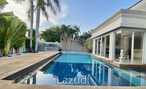 Villa a Pattaya, Provincia di Chonburi, Thailandia 1