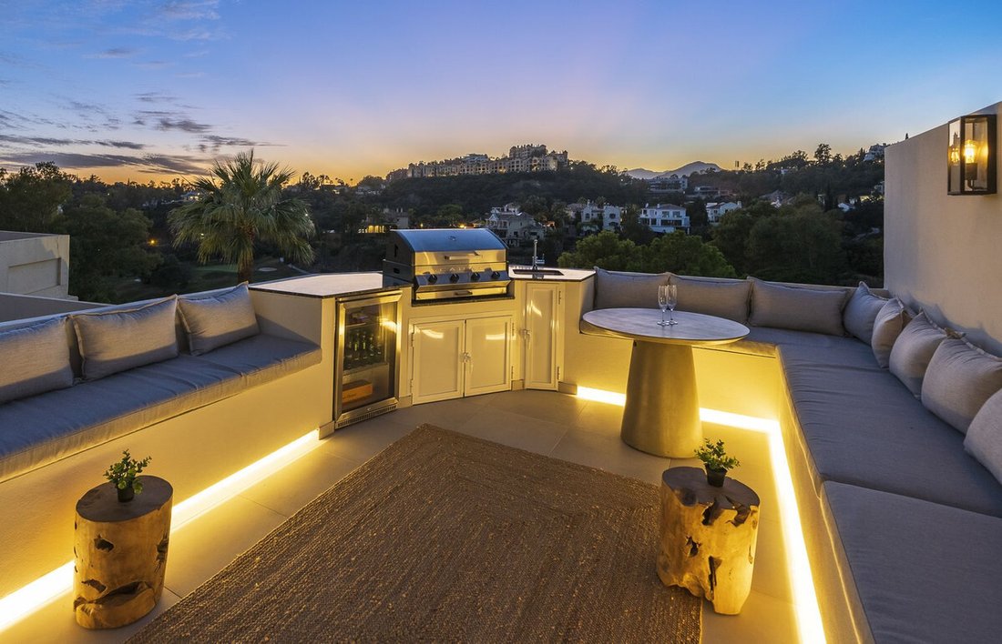 La Quinta House Townhouse In Marbella, Andalusia, Spain For Sale (12635919)