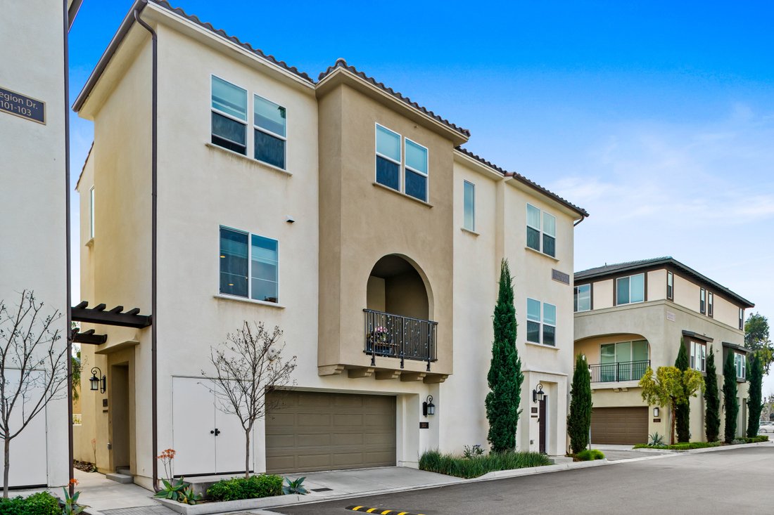 Beautiful Townhome In El Monte, California, United States For Sale