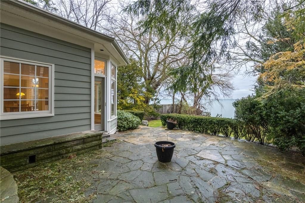 Riparian Lakefront In Downtown Oakville!! In Oakville, Ontario, Canada