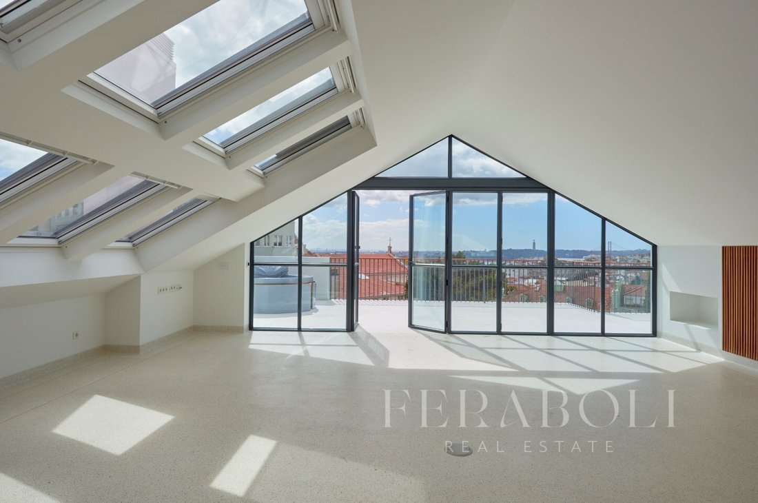 Penthouse in Santo António, Lissabon, Portugal 1 - 12640376
