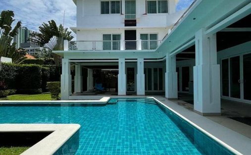 Villa in Pattaya City, Chon Buri, Thailand 1