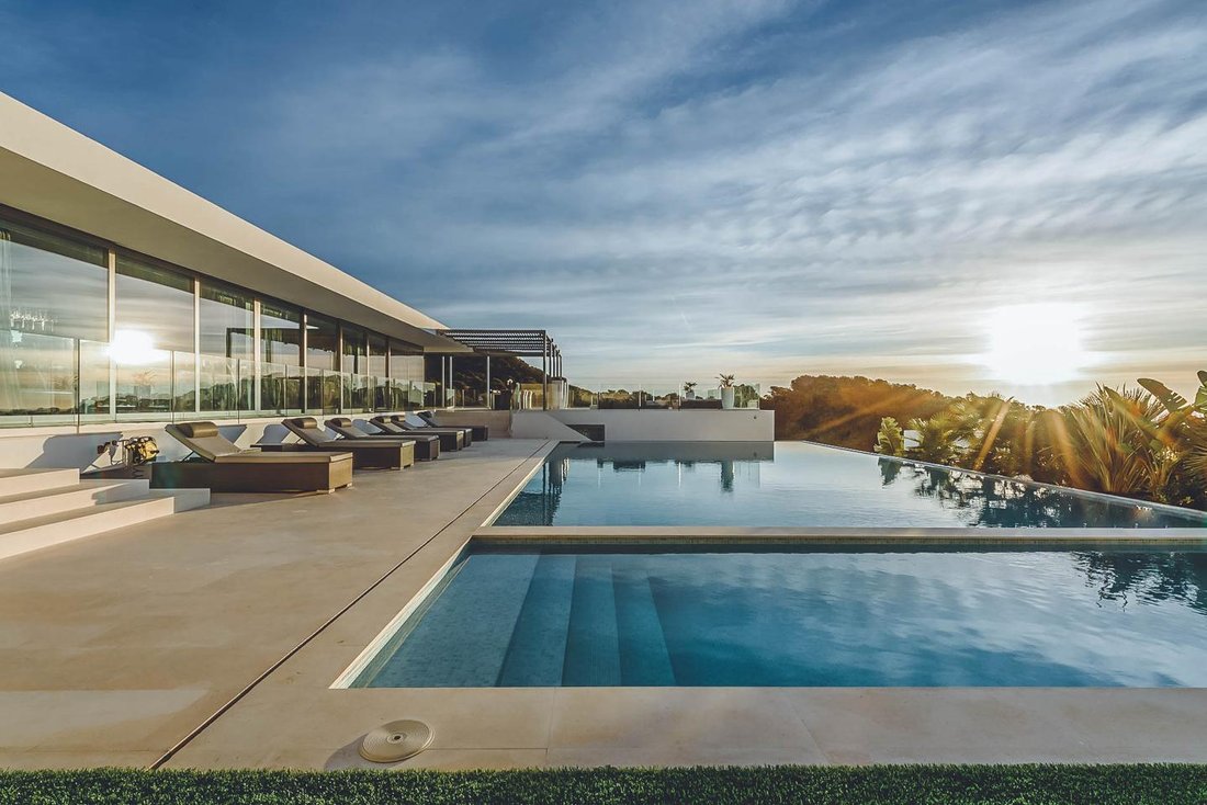 Villa in Balearic Islands, Spain 2 - 12640677