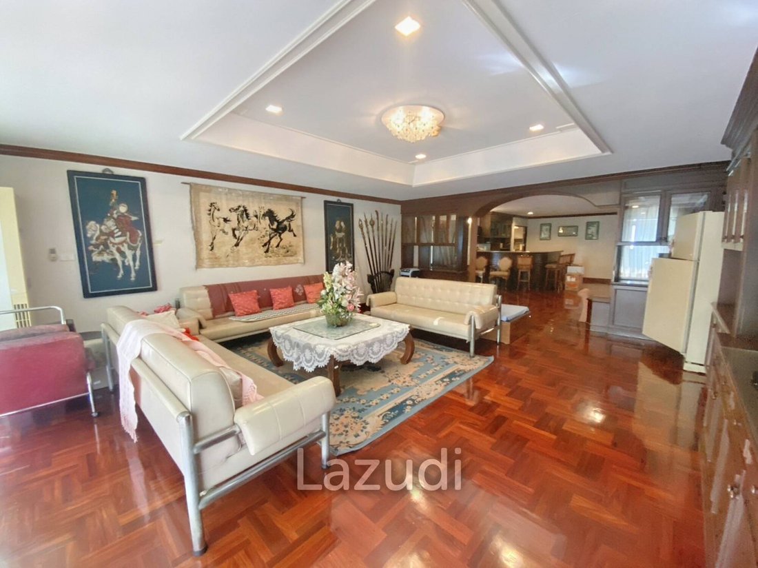 Apartment in Bangkok, Bangkok, Thailand 1 - 12644822