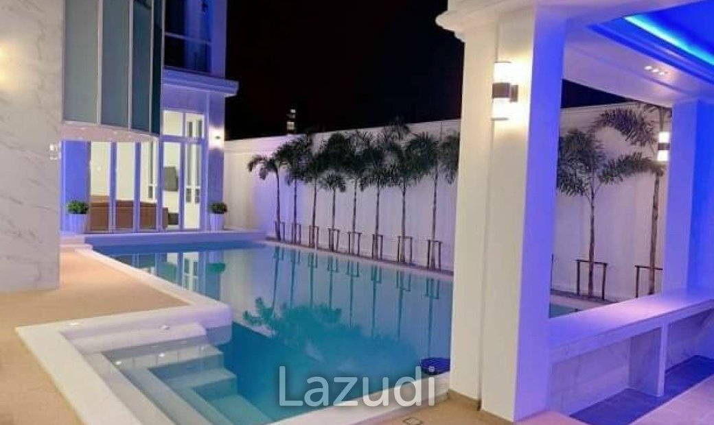 Newly Built 2022 Grand Pool Villa 48 In Pattaya City, Chon Buri ...