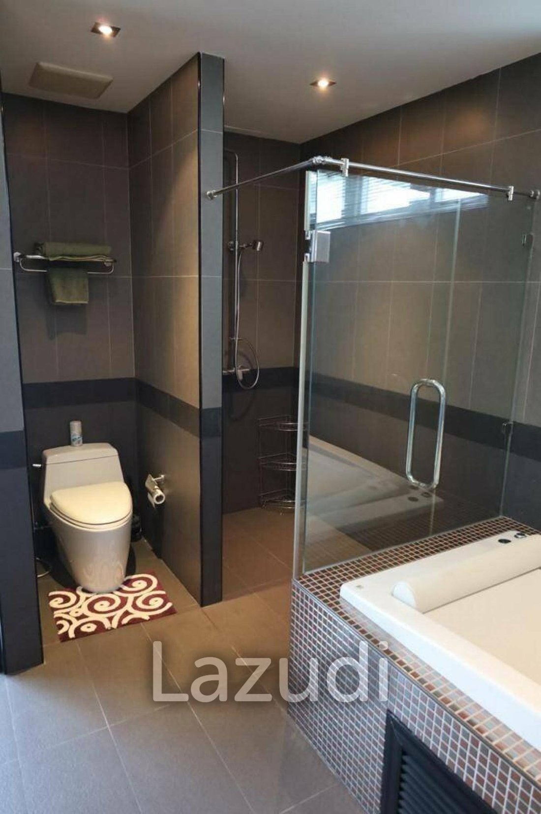 Villa in Pattaya City, Chon Buri, Thailand 5 - 12643840