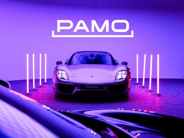 Porsche 918 in  1