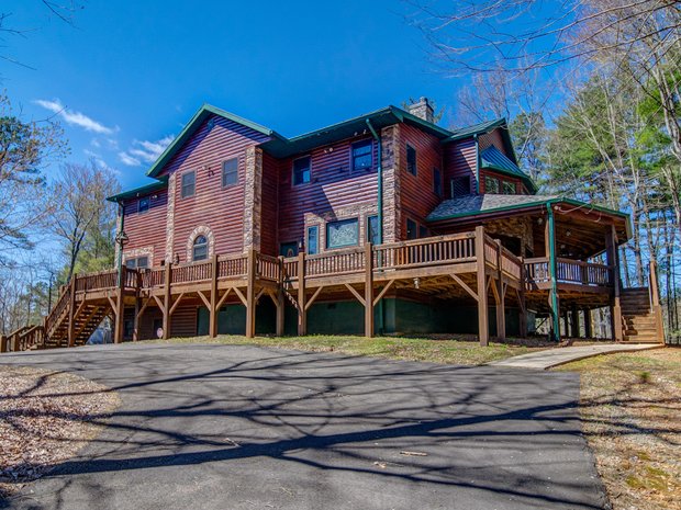 Luxury Houses For Sale In East Ellijay, Georgia | JamesEdition