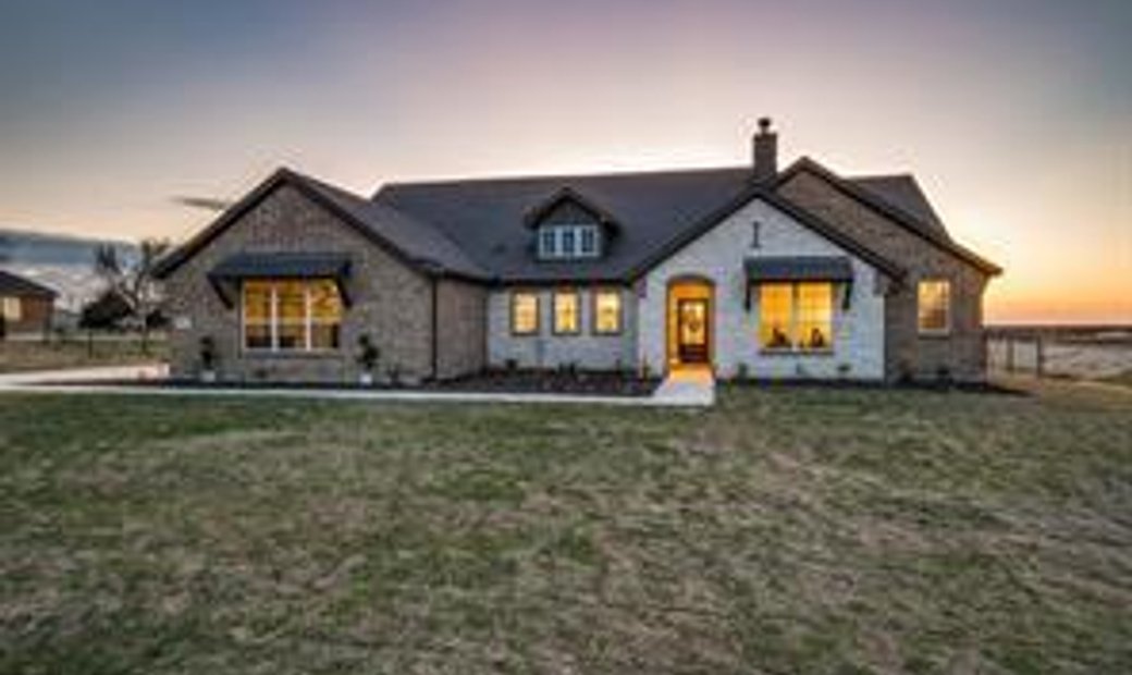 493 Durning Road, Van Alstyne, Tx, 75495 In Van Alstyne, Texas, United