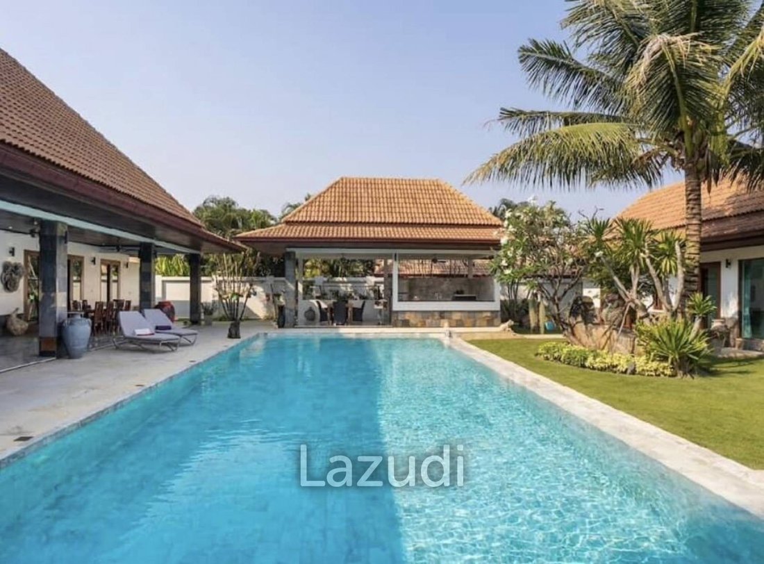 Villa in Sam Roi Yot, Prachuap Khiri Khan, Thailand 1 - 12646638