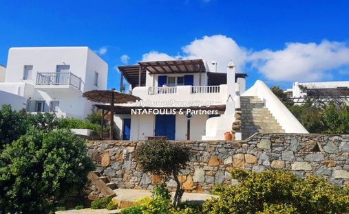 House in Ano Mera Community, Aegean, Greece 1