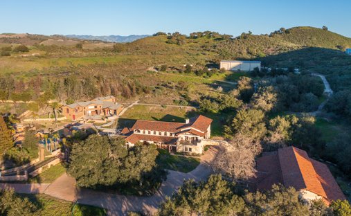 Luxury farm ranches for sale in California, United States | JamesEdition