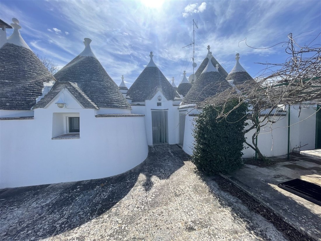 Majestic Complex Of Trulli With 14 Cones And In Martina Franca, Apulia