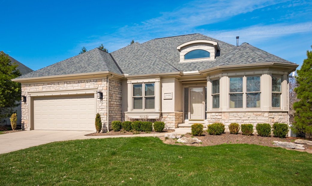 1998 Lake Shore Drive In Columbus, Ohio, United States For Sale (12647938)