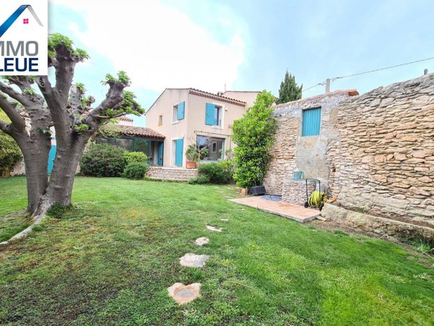 Luxury villas for sale in Sausset-les-Pins, Provence-Alpes-Côte d'Azur ...