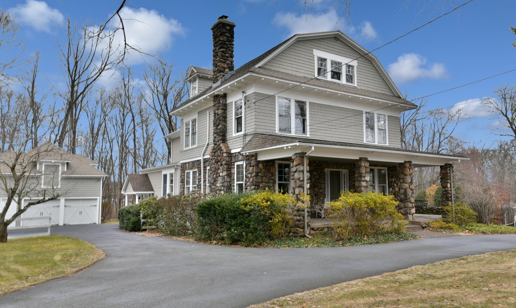 One Of Allendale's Oldest And Finest In Allendale, New Jersey, United