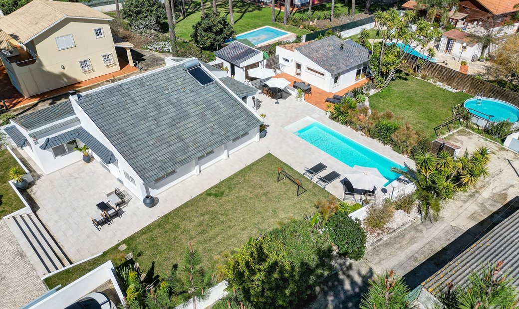 Maison Avec Piscine à Gouveia, Dans São João Das Lampas, Lisbonne, Portugal à Vendre (12612718)