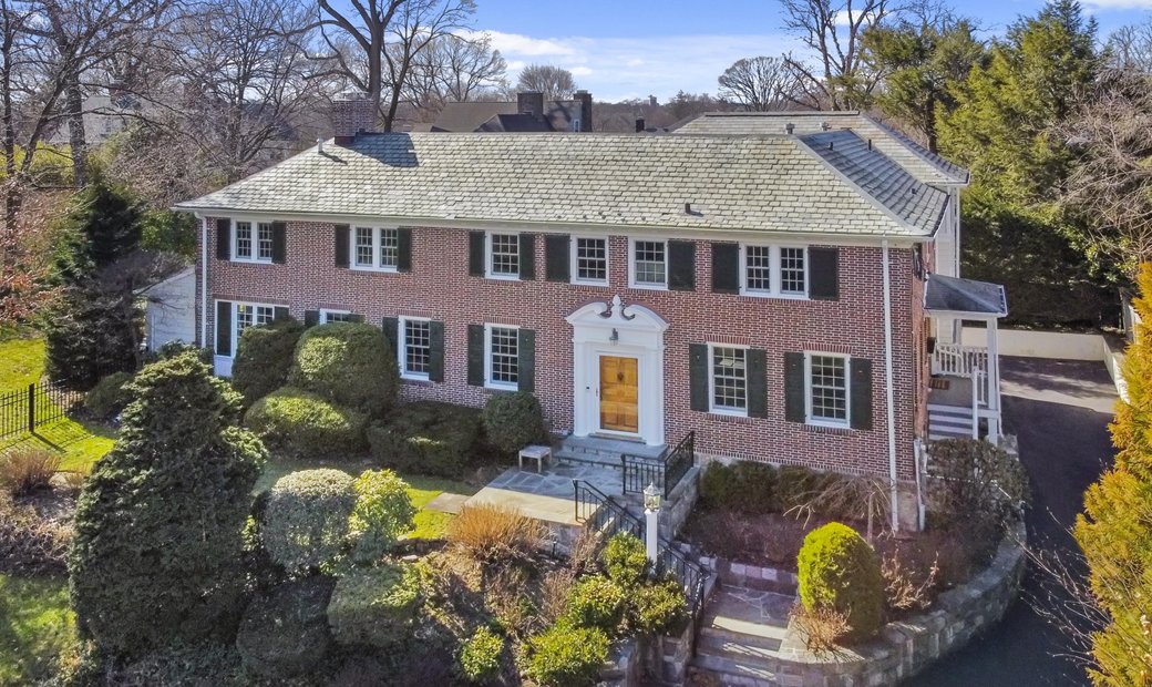 Stylishly Renovated Classic In Village Of Pelham, New York, United