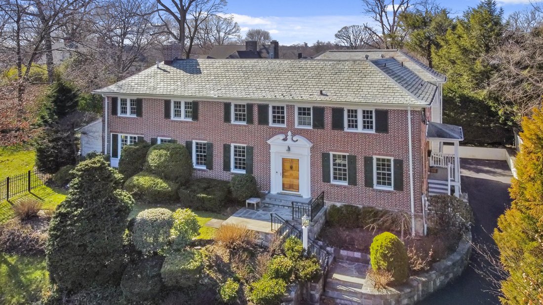 Stylishly Renovated Classic In Village Of Pelham, New York, United