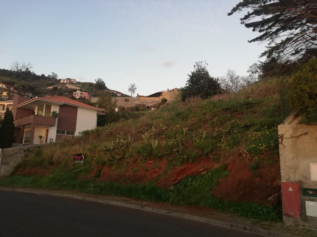 Land For Sale With Spectacular Sea And City In São Gonçalo, Madeira