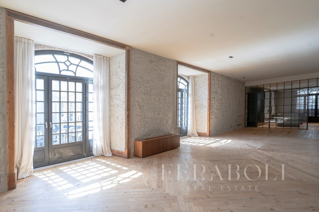 Apartment in Misericordia, Lisbon, Portugal 1 - 12651107