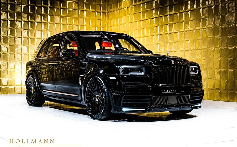 2020 RollsRoyce Cullinan Black Badge photos and specs blackedout look  for the luxury SUV