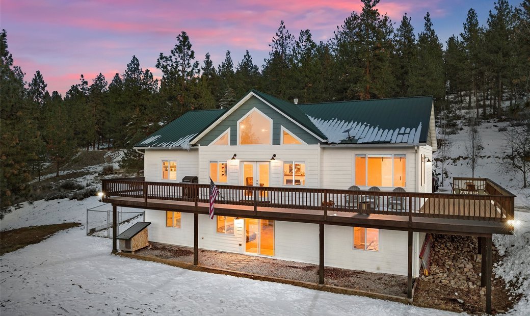 Stunning Stevensville Home With Picture In Stevensville, Montana