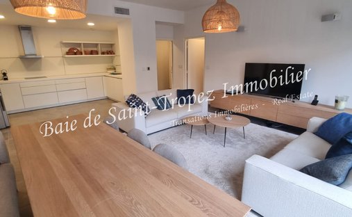 Apartment in Zone Ouest Urbaine, Saint-Tropez, France 1