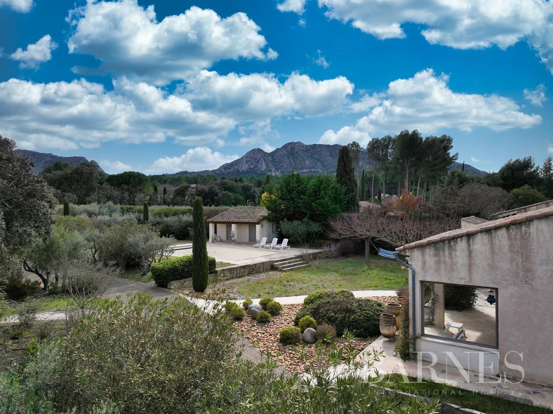 Eygalières Villa In Eygalières, Provence Alpes Côte D'azur, France For