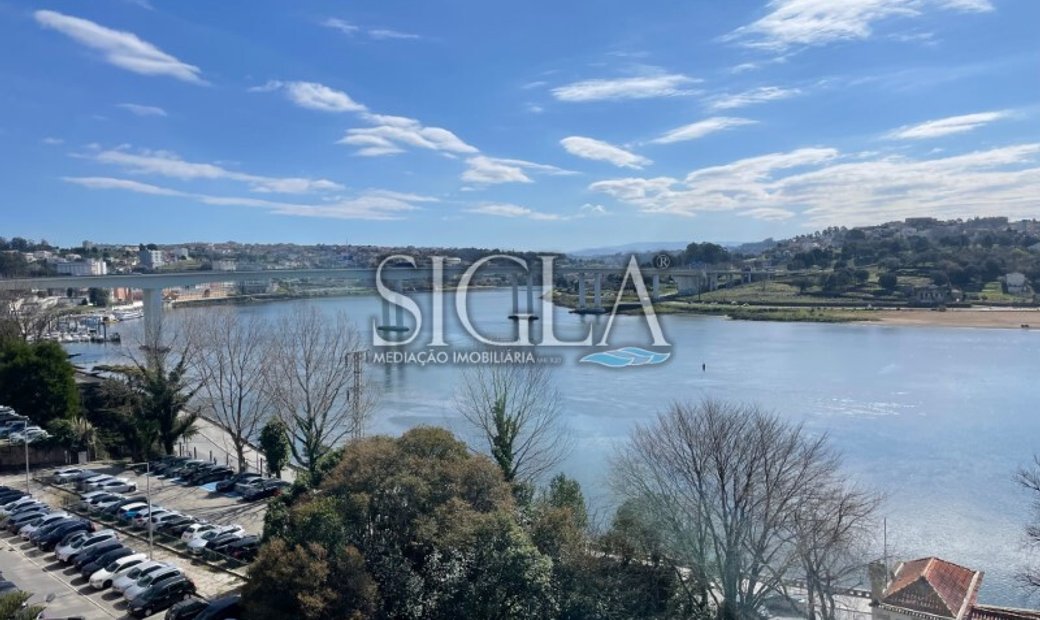 Apartment 3 Bedrooms Sale Porto In Porto, Porto District, Portugal For