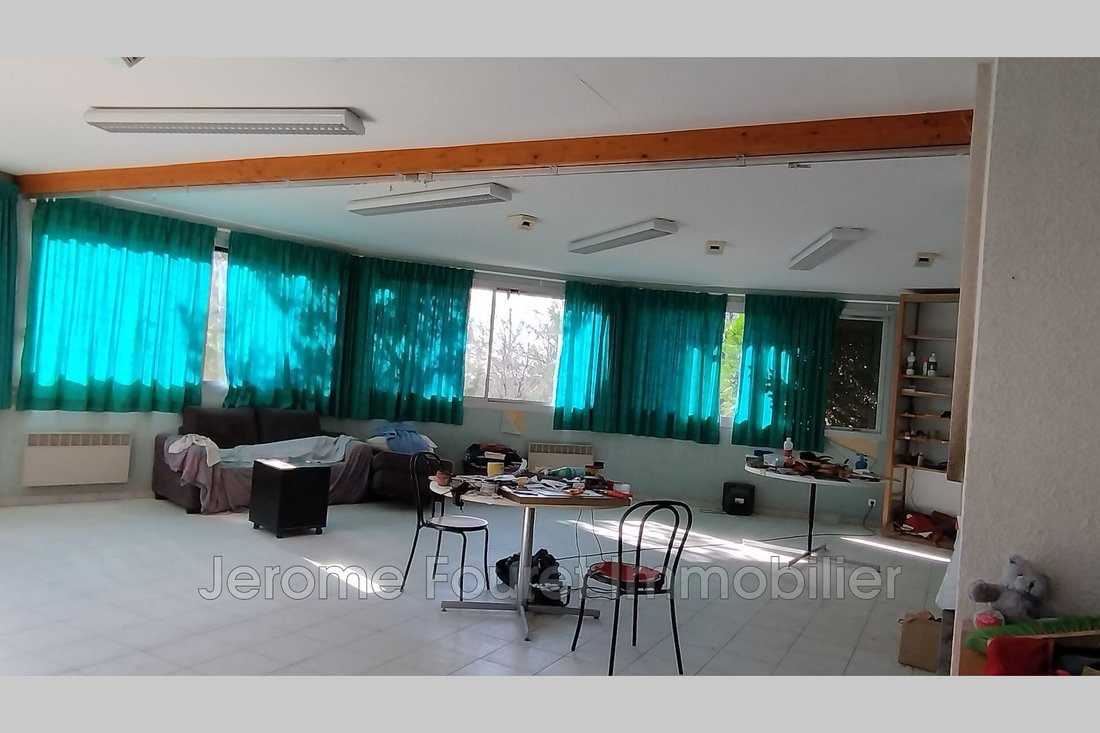 Villa in Saint-Yrieix-le-Dejalat, Nouvelle-Aquitaine, France 3 - 12654611