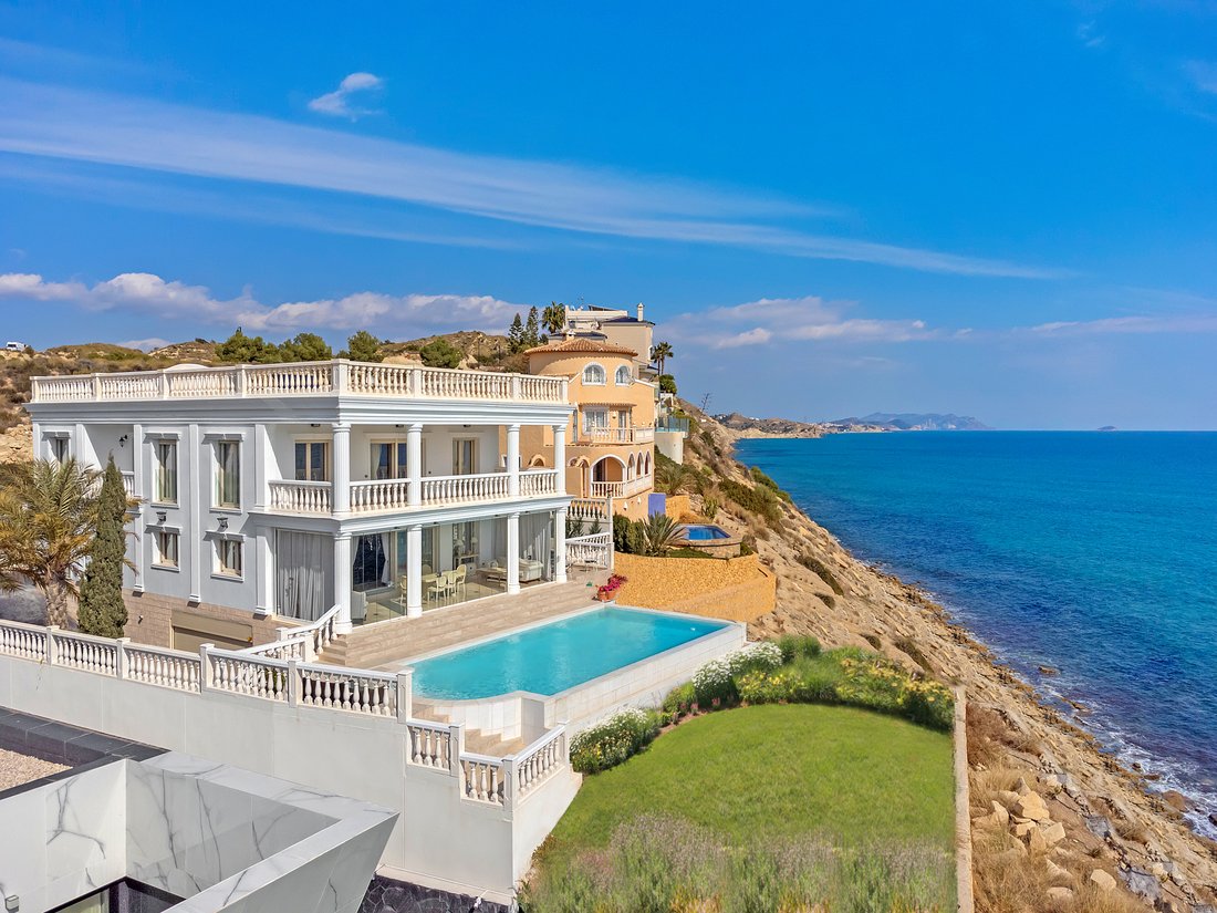 Villa Posidonia Newly Built, 6 Bed In El Campello, Valencian Community, Spain For Sale (12609488)