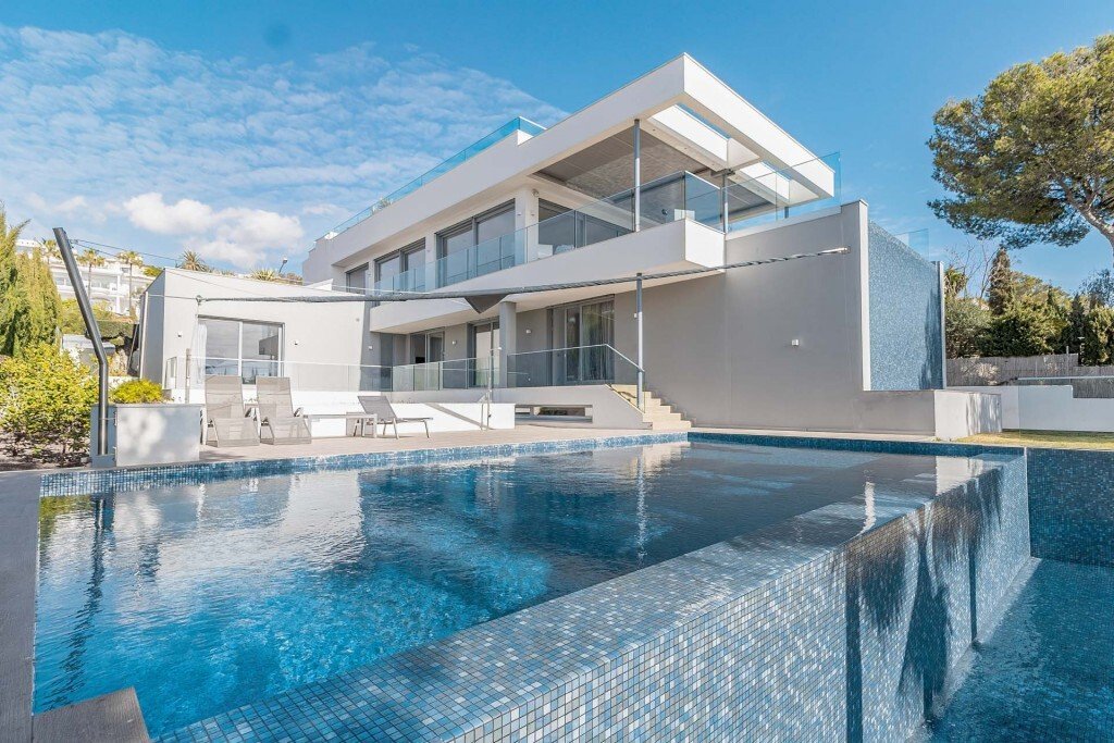 Villa in Rotes Velles, Calvia, Balearic Islands 1 - 12654765