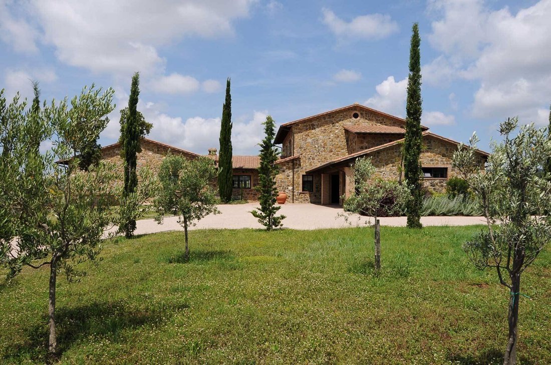 Villa in Massa Marittima, Tuscany, Italy 5 - 12654740