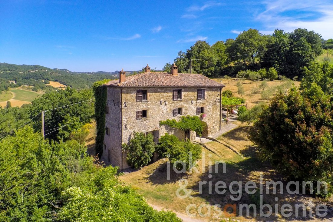 House in Pietralunga, Umbria, Italy 5 - 11425472
