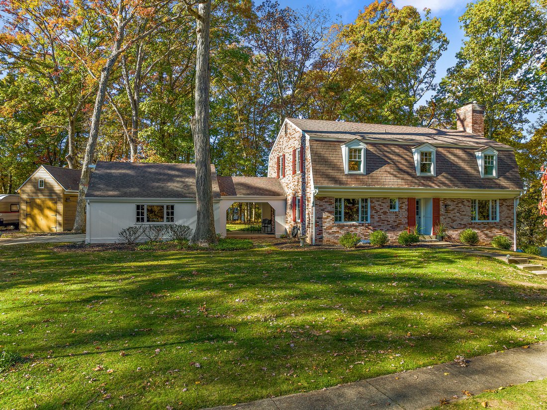 2362 Kuhlview Drive, Franklin In Franklin Park, Pennsylvania, United