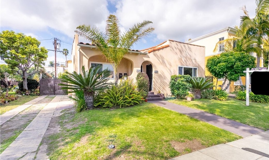 Duplex In Los Angeles, California, United States For Sale (12558834)