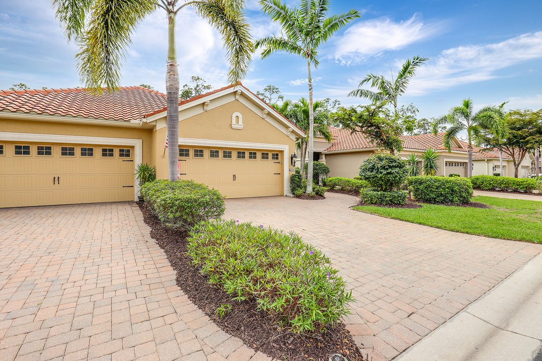 10045 Antori In Estero, Florida, United States For Sale (12655243)