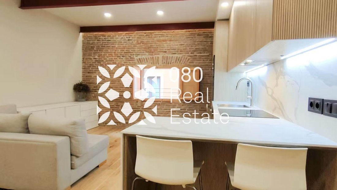 Barcelona Flat In Barcelona, Catalonia, Spain For Sale (12656819)