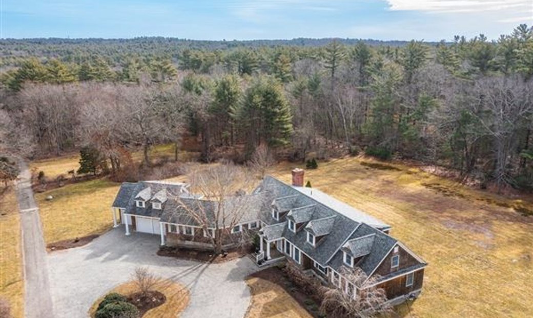Fantastic Estate On More Than 20 In Marshfield, Massachusetts, United