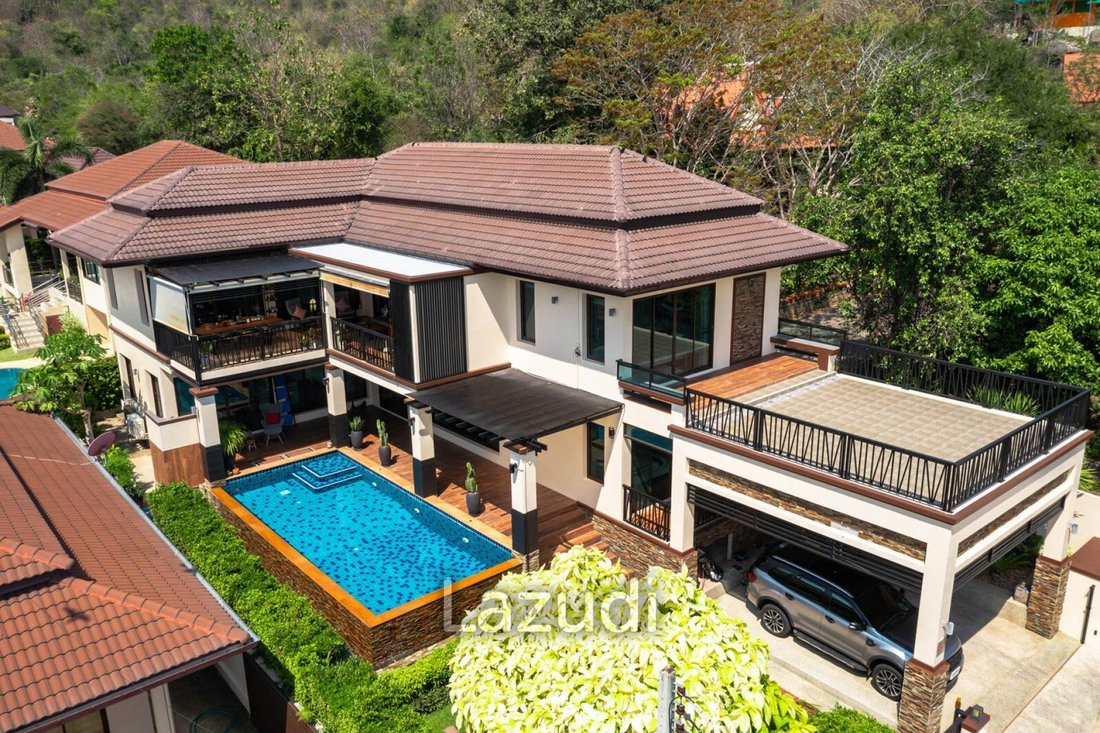Villa in Hua Hin, Prachuap Khiri Khan, Thailand 1 - 12658477