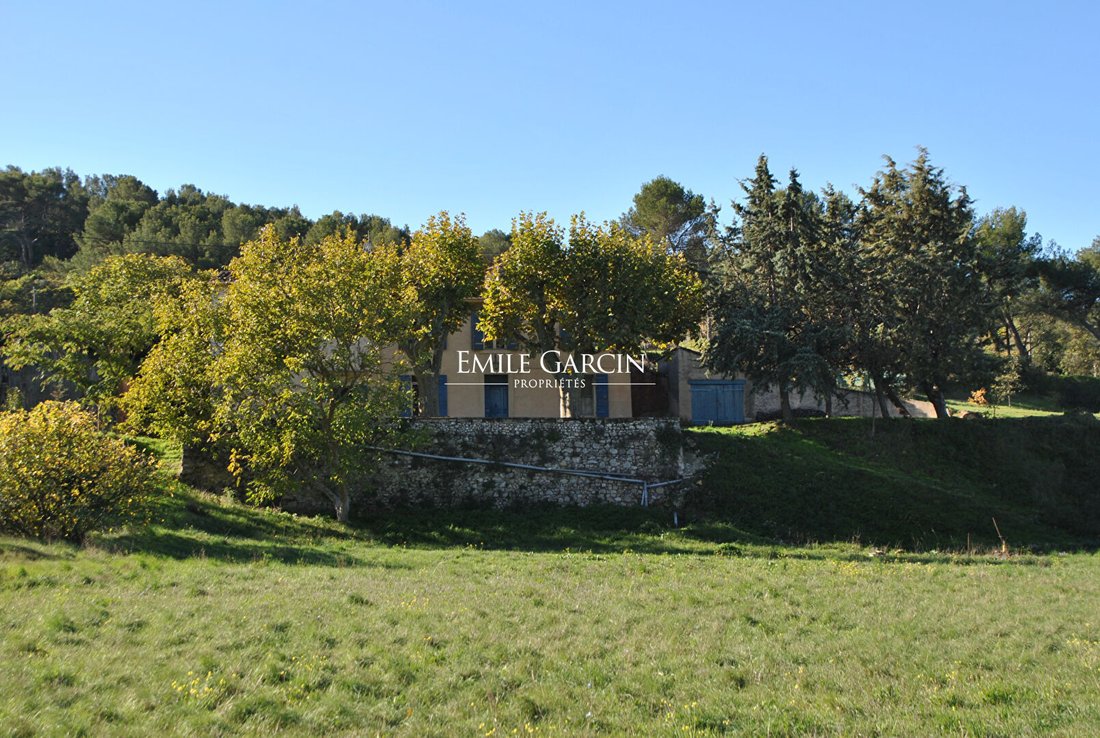 Villa in Granettes-Jauberte-Sainte Anne, Aix-en-Provence, France 2 - 11941313