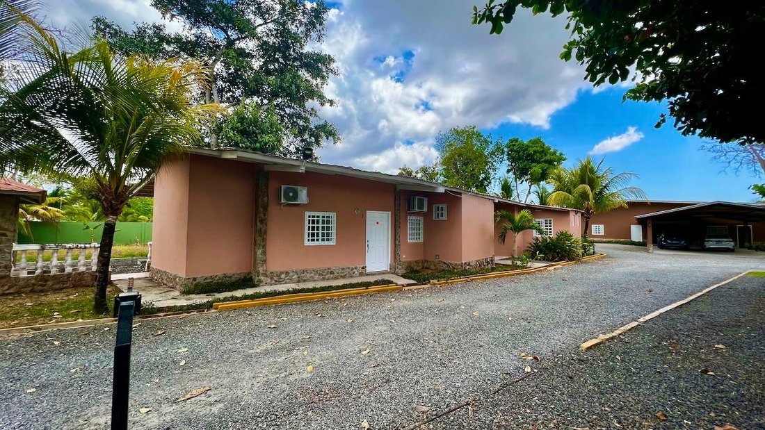 Apartment in Anton, Coclé Province, Panama 3 - 12660218