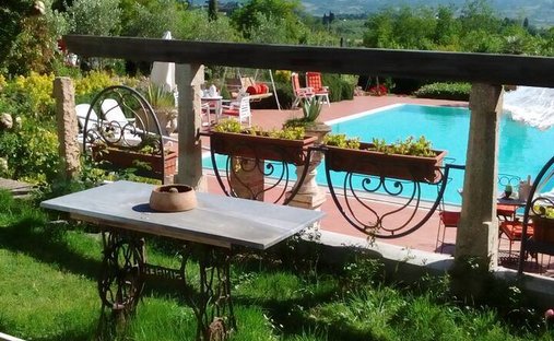 House in Capannoli, Tuscany, Italy 1