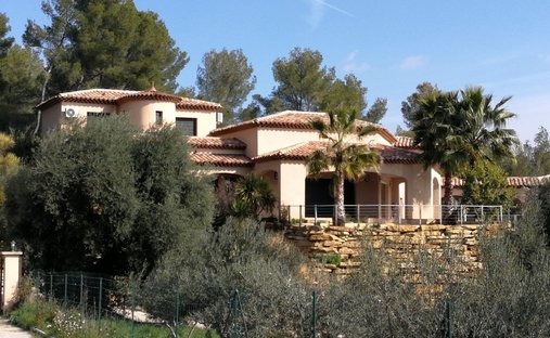 Villa in Bandol, Provence-Alpes-Côte d'Azur, France 1