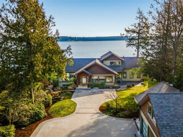 Luxury ocean view homes for sale in Saanichton, British Columbia ...