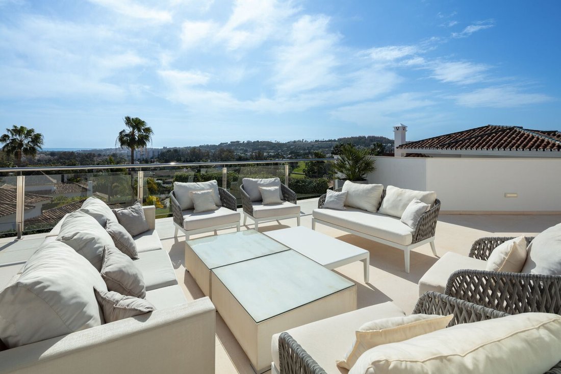 Villa in Puerto Banus, Marbella, Spain 3 - 12661900