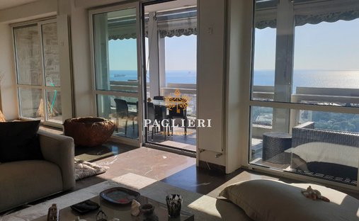 Apartment in Levante, Genoa, Liguria 1