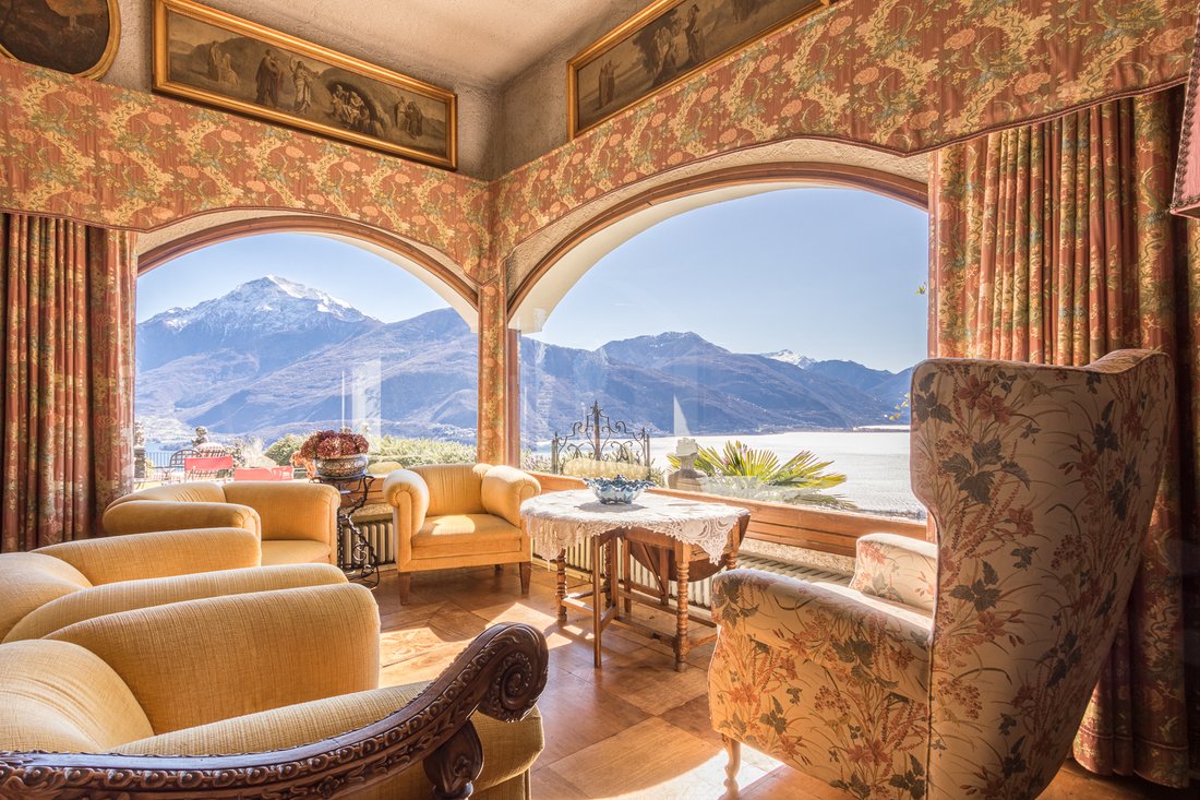 Villa in Dongo, Lombardy, Italy 3 - 12667732