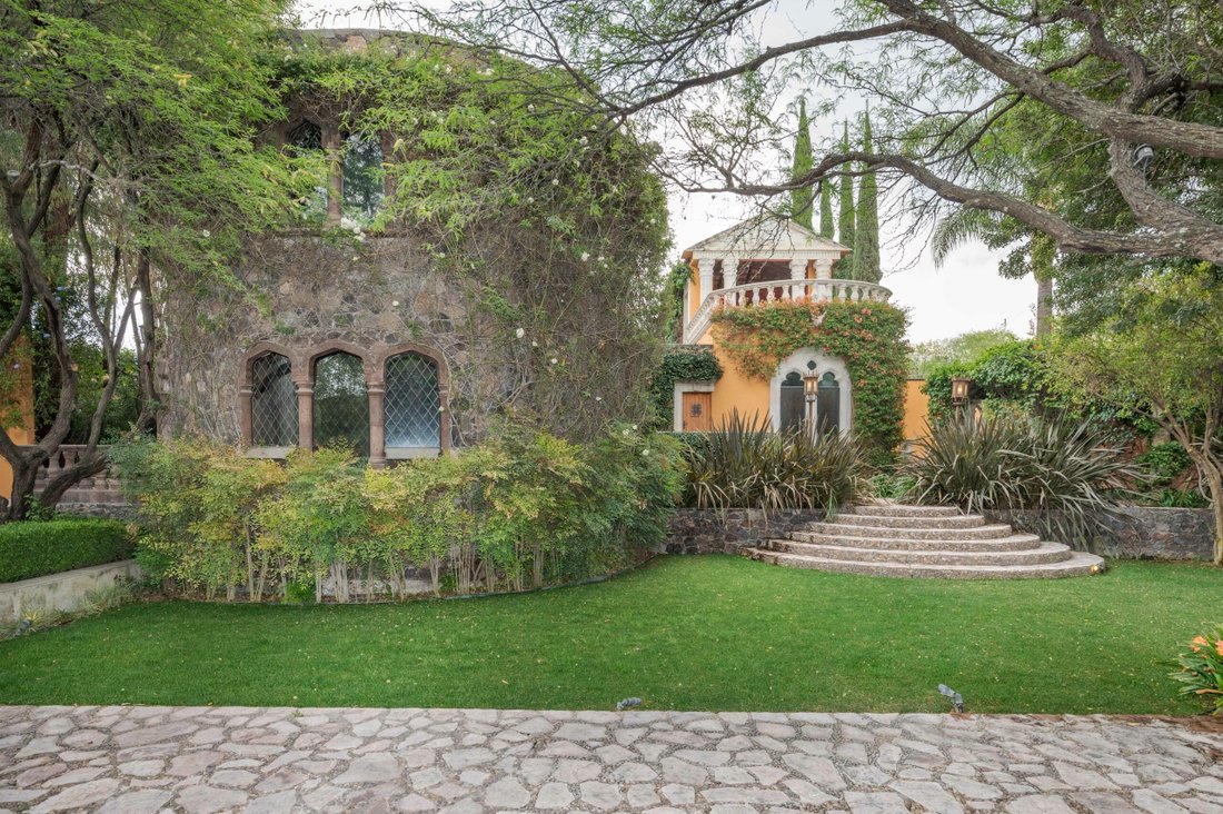 Villa Opera In San Miguel, Guanajuato, Mexico For Sale (12669739)
